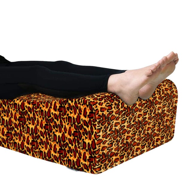 METRON Orthopaedic Bed Wedge Elevated Leg Pillow  Foam Wedge for Leg Elevation Reduces Back Pain & Improves Blood Circulation  Size 20”x18”x8”  Removable & Washable Cover  Pack of 1